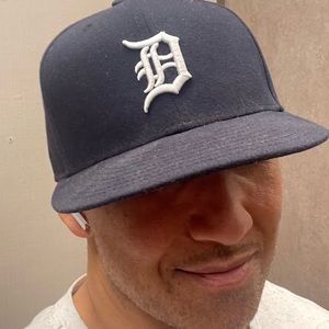 Meet your Posher, Sancho